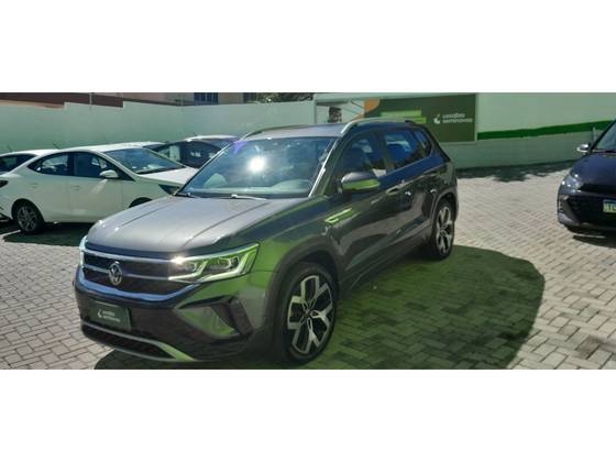 VOLKSWAGEN TAOS 1.4 250 TSI TOTAL FLEX HIGHLINE AUTOMÁTICO
